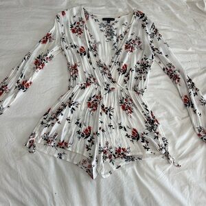 Kendall & Kylie floral romper